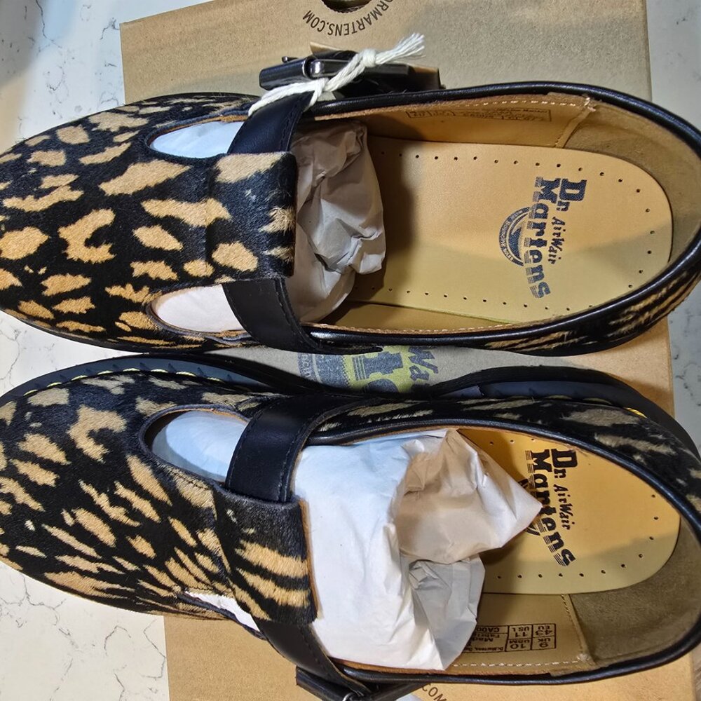 Dr. Martens T-Bar Shoe 32135526 Black Tan Hair-On Mens Sz 10 Leopard Print NEW - Picture 7 of 9
